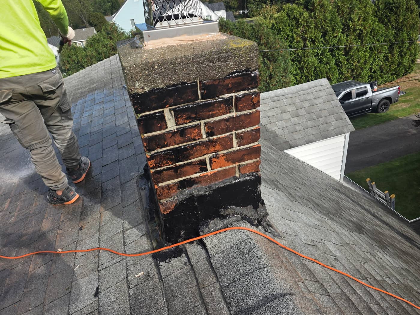 Clean struck mortar joints on a tuckpointed Connecticut chimney